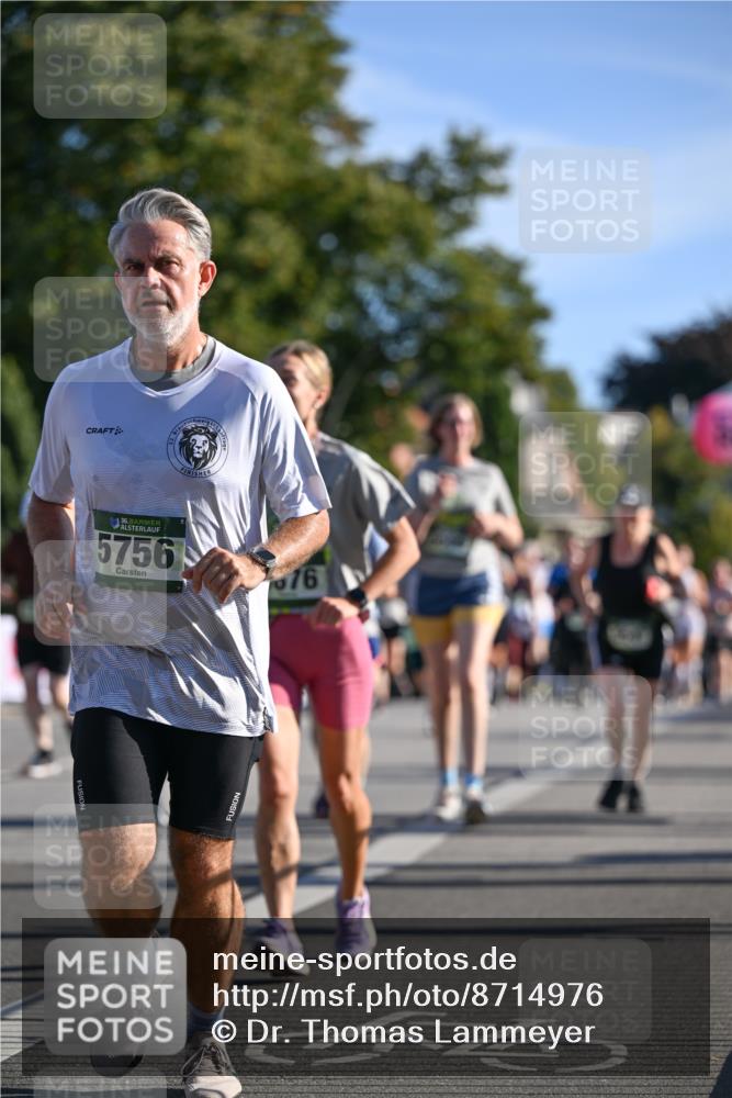 07.09.2025 - BARMER Alsterlauf Dr. Thomas Lammeyer http://msf.ph/oto/8714976 07.09.2025 09:49:23 Laufen 5756, 676 meine-sportfotos.de