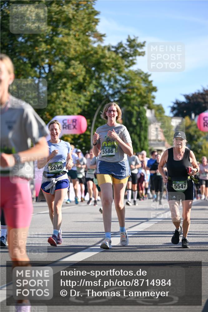 07.09.2025 - BARMER Alsterlauf Dr. Thomas Lammeyer http://msf.ph/oto/8714984 07.09.2025 09:49:24 Laufen 2246, 5586, 5547, 55 meine-sportfotos.de