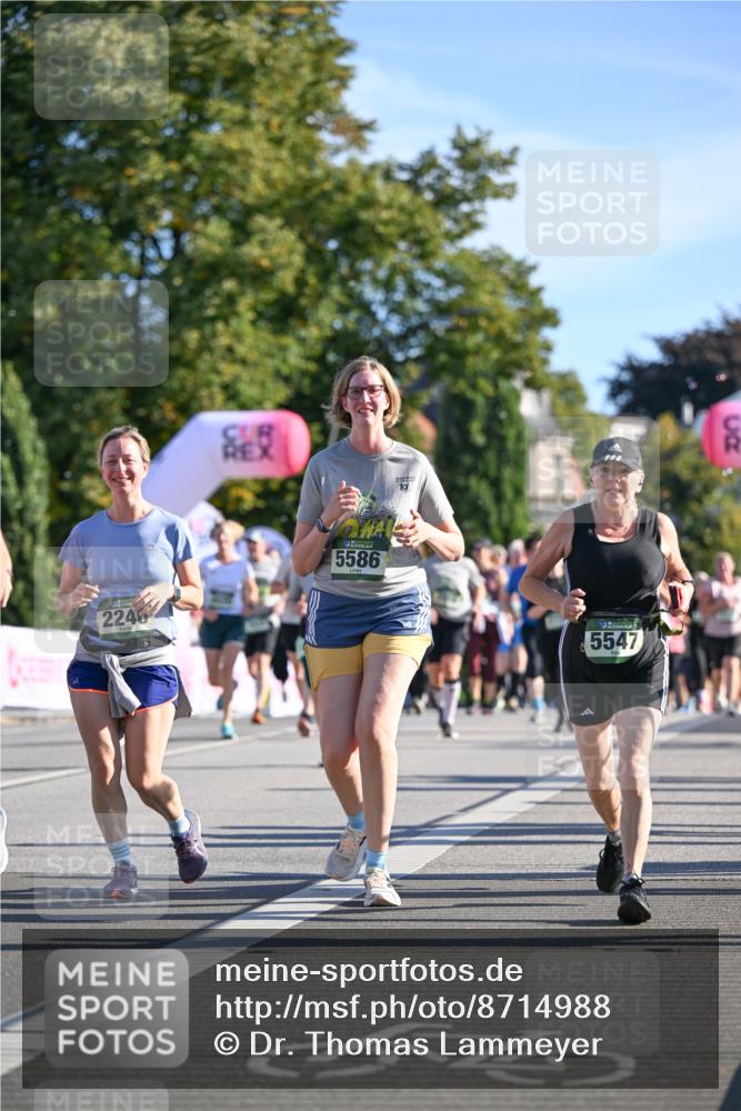 07.09.2025 - BARMER Alsterlauf Dr. Thomas Lammeyer http://msf.ph/oto/8714988 07.09.2025 09:49:25 Laufen 2246, 5586, 1, 5547, 200 meine-sportfotos.de
