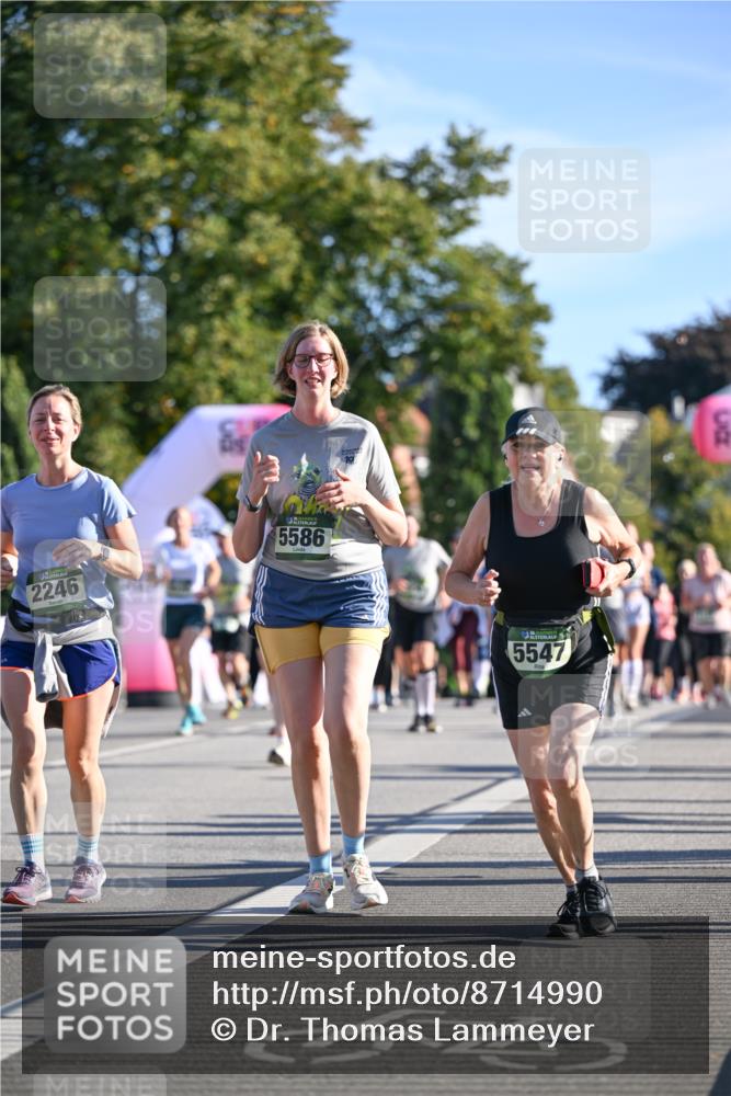 07.09.2025 - BARMER Alsterlauf Dr. Thomas Lammeyer http://msf.ph/oto/8714990 07.09.2025 09:49:26 Laufen 2246, 5586, 5547 meine-sportfotos.de