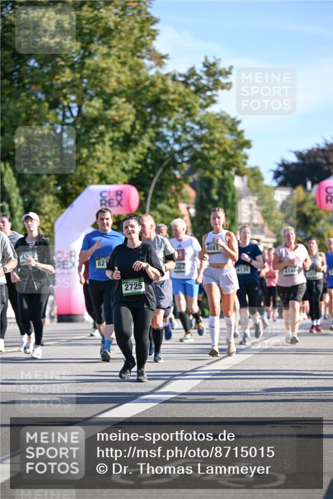 07.09.2025 - BARMER Alsterlauf Dr. Thomas Lammeyer http://msf.ph/oto/8715015 07.09.2025 09:49:31 Laufen 821, 2725, 4081, 4130, 4148 meine-sportfotos.de