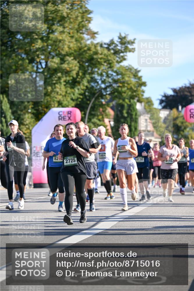 07.09.2025 - BARMER Alsterlauf Dr. Thomas Lammeyer http://msf.ph/oto/8715016 07.09.2025 09:49:31 Laufen 82, 2725, 3464, 40, 4130, 4145, 54 meine-sportfotos.de