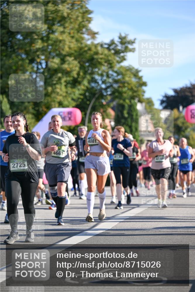 07.09.2025 - BARMER Alsterlauf Dr. Thomas Lammeyer http://msf.ph/oto/8715026 07.09.2025 09:49:32 Laufen 2725, 4661, 4081 meine-sportfotos.de