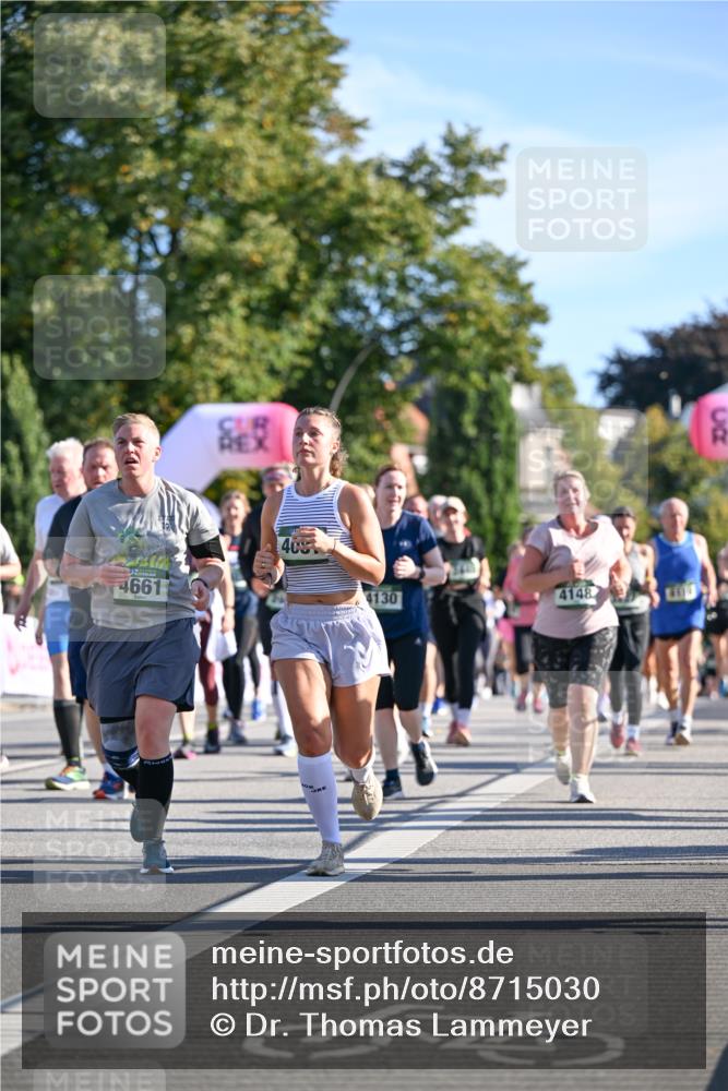 07.09.2025 - BARMER Alsterlauf Dr. Thomas Lammeyer http://msf.ph/oto/8715030 07.09.2025 09:49:33 Laufen 4661, 409, 4130, 4148 meine-sportfotos.de