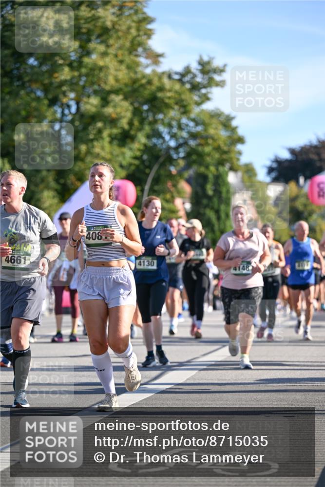 07.09.2025 - BARMER Alsterlauf Dr. Thomas Lammeyer http://msf.ph/oto/8715035 07.09.2025 09:49:34 Laufen 4661, 408, 4130, 4148 meine-sportfotos.de