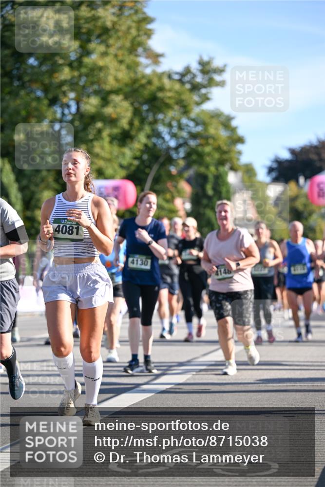 07.09.2025 - BARMER Alsterlauf Dr. Thomas Lammeyer http://msf.ph/oto/8715038 07.09.2025 09:49:35 Laufen 4081, 4130 meine-sportfotos.de