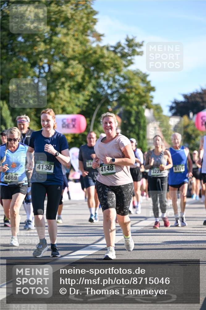 07.09.2025 - BARMER Alsterlauf Dr. Thomas Lammeyer http://msf.ph/oto/8715046 07.09.2025 09:49:36 Laufen 4148, 322, 8119, 4869, 4130 meine-sportfotos.de