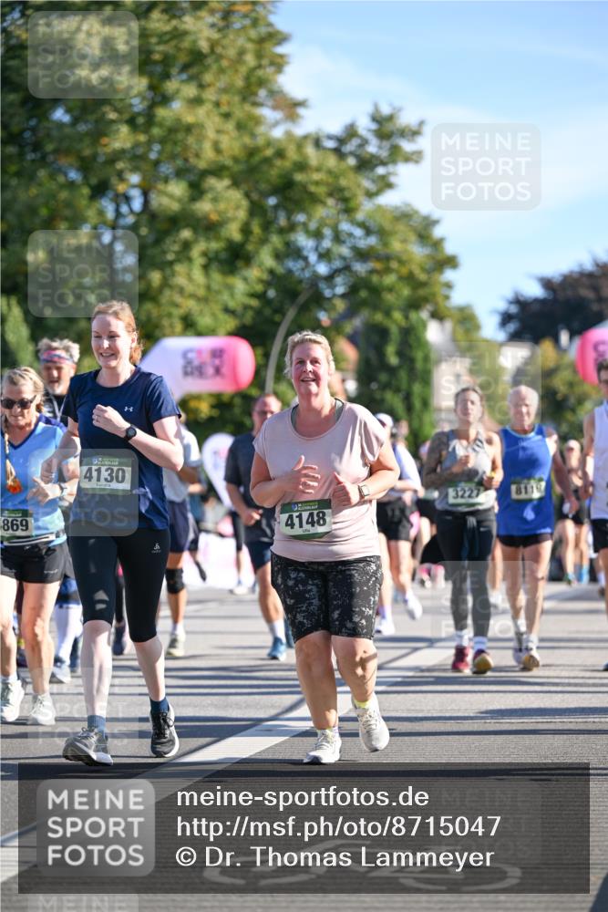 07.09.2025 - BARMER Alsterlauf Dr. Thomas Lammeyer http://msf.ph/oto/8715047 07.09.2025 09:49:36 Laufen 869, 4130, 3227, 8119, 4148 meine-sportfotos.de