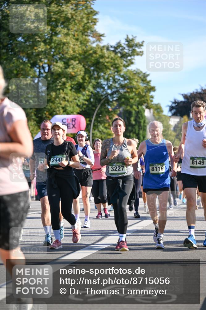 07.09.2025 - BARMER Alsterlauf Dr. Thomas Lammeyer http://msf.ph/oto/8715056 07.09.2025 09:49:38 Laufen 95, 2448, 6, 21, 8149, 3227, 8119, 54 meine-sportfotos.de