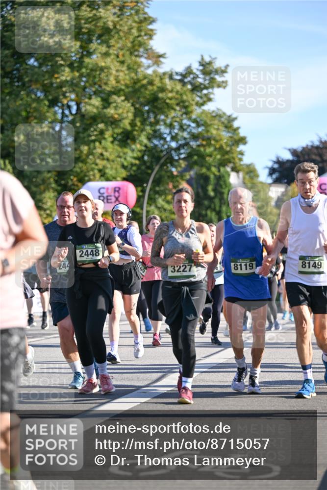 07.09.2025 - BARMER Alsterlauf Dr. Thomas Lammeyer http://msf.ph/oto/8715057 07.09.2025 09:49:38 Laufen 244, 2448, 69, 3227, 8119, 8149, 54 meine-sportfotos.de