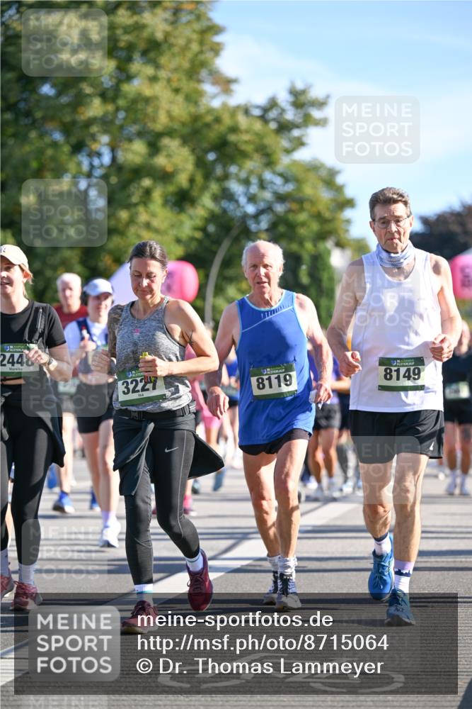 07.09.2025 - BARMER Alsterlauf Dr. Thomas Lammeyer http://msf.ph/oto/8715064 07.09.2025 09:49:39 Laufen 2448, 322, 8119, 36, 8149 meine-sportfotos.de