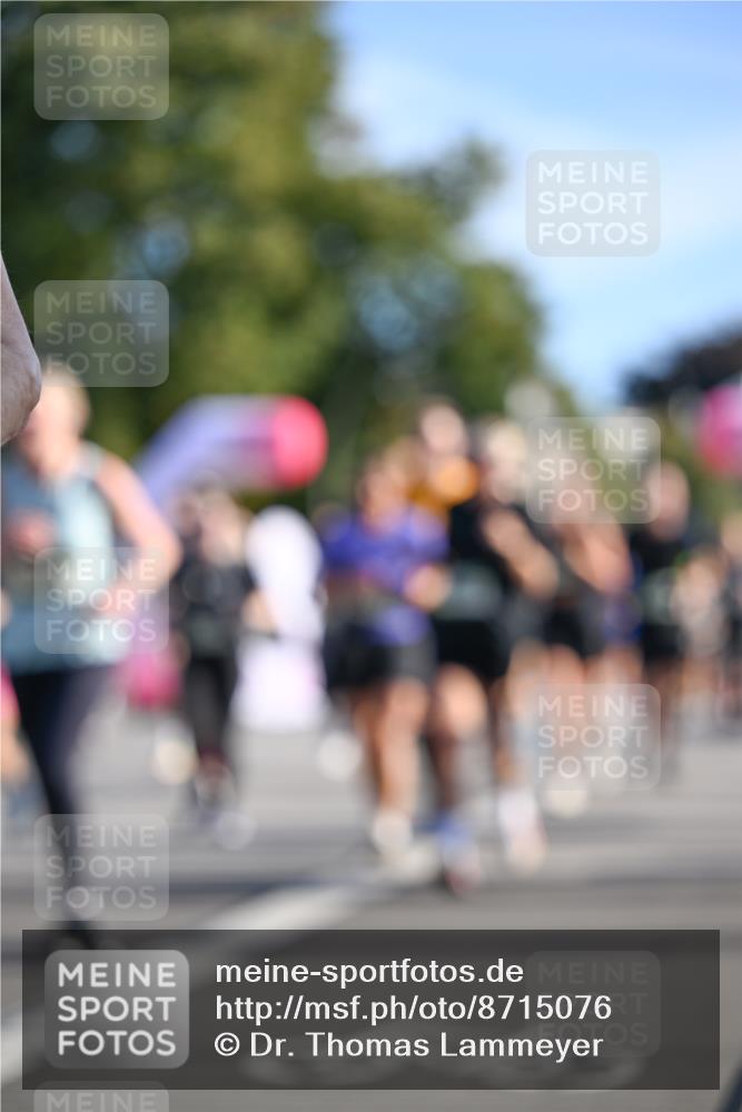 07.09.2025 - BARMER Alsterlauf Dr. Thomas Lammeyer http://msf.ph/oto/8715076 07.09.2025 09:49:42 Laufen 664 meine-sportfotos.de