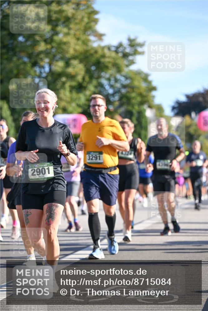 07.09.2025 - BARMER Alsterlauf Dr. Thomas Lammeyer http://msf.ph/oto/8715084 07.09.2025 09:49:44 Laufen 36, 2901, 3291 meine-sportfotos.de