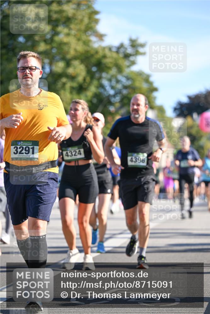07.09.2025 - BARMER Alsterlauf Dr. Thomas Lammeyer http://msf.ph/oto/8715091 07.09.2025 09:49:46 Laufen 36, 3291, 4324, 4396 meine-sportfotos.de