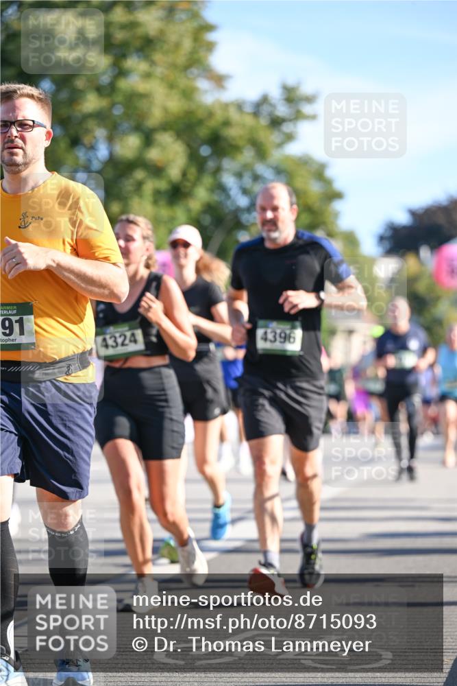 07.09.2025 - BARMER Alsterlauf Dr. Thomas Lammeyer http://msf.ph/oto/8715093 07.09.2025 09:49:46 Laufen 91, 4324, 4396 meine-sportfotos.de
