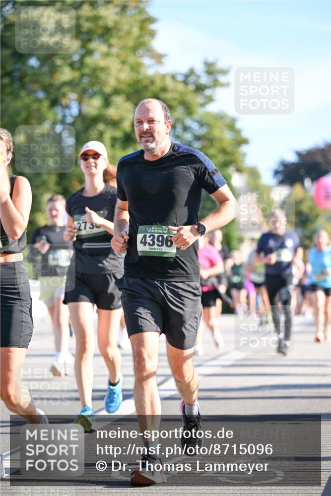 07.09.2025 - BARMER Alsterlauf Dr. Thomas Lammeyer http://msf.ph/oto/8715096 07.09.2025 09:49:47 Laufen 273, 36, 4396 meine-sportfotos.de