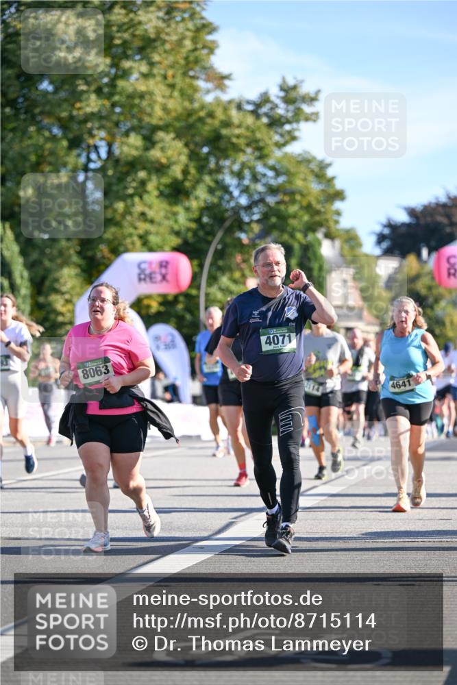 07.09.2025 - BARMER Alsterlauf Dr. Thomas Lammeyer http://msf.ph/oto/8715114 07.09.2025 09:49:50 Laufen 8063, 4071, 2114, 4641 meine-sportfotos.de