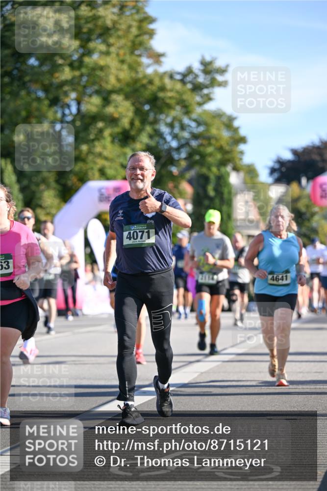 07.09.2025 - BARMER Alsterlauf Dr. Thomas Lammeyer http://msf.ph/oto/8715121 07.09.2025 09:49:51 Laufen 53, 4071, 4641 meine-sportfotos.de