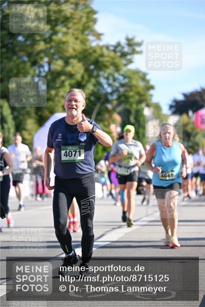 07.09.2025 - BARMER Alsterlauf Dr. Thomas Lammeyer http://msf.ph/oto/8715125 07.09.2025 09:49:52 Laufen 36, 4071, 4641 meine-sportfotos.de