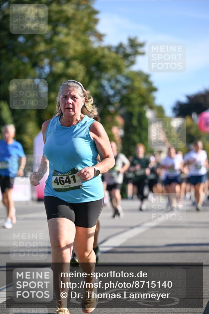 07.09.2025 - BARMER Alsterlauf Dr. Thomas Lammeyer http://msf.ph/oto/8715140 07.09.2025 09:49:54 Laufen 4641 meine-sportfotos.de
