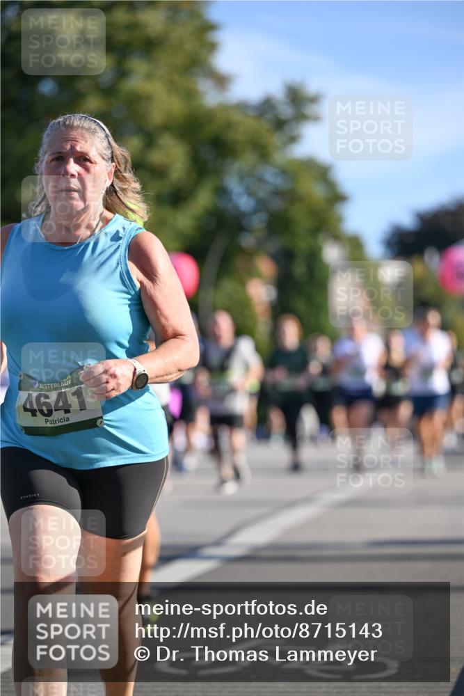 07.09.2025 - BARMER Alsterlauf Dr. Thomas Lammeyer http://msf.ph/oto/8715143 07.09.2025 09:49:55 Laufen 4641 meine-sportfotos.de
