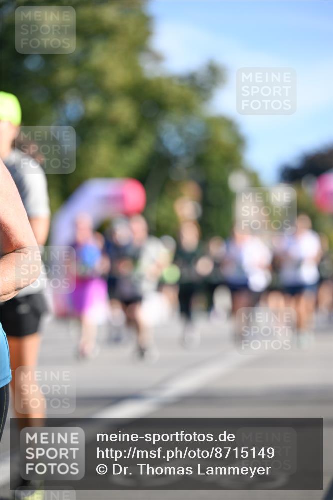 07.09.2025 - BARMER Alsterlauf Dr. Thomas Lammeyer http://msf.ph/oto/8715149 07.09.2025 09:49:56 Laufen  meine-sportfotos.de