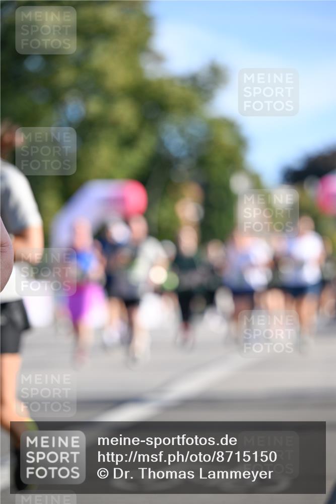 07.09.2025 - BARMER Alsterlauf Dr. Thomas Lammeyer http://msf.ph/oto/8715150 07.09.2025 09:49:56 Laufen  meine-sportfotos.de