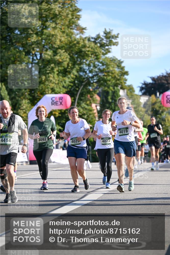07.09.2025 - BARMER Alsterlauf Dr. Thomas Lammeyer http://msf.ph/oto/8715162 07.09.2025 09:49:58 Laufen 4414, 3092, 4025, 4023, 4019, 3343, 54 meine-sportfotos.de