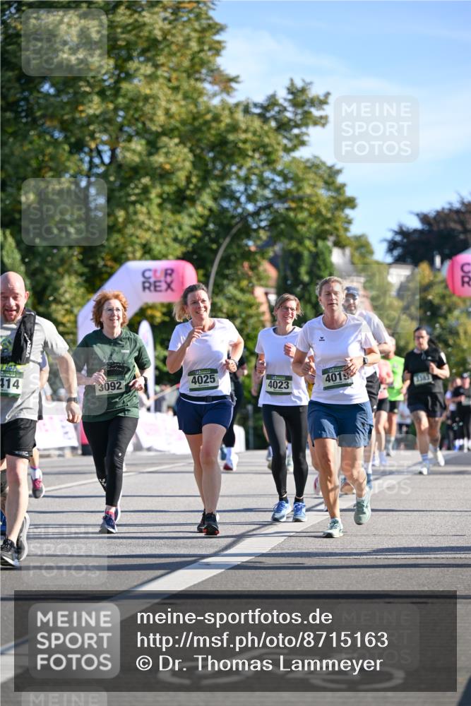 07.09.2025 - BARMER Alsterlauf Dr. Thomas Lammeyer http://msf.ph/oto/8715163 07.09.2025 09:49:59 Laufen 414, 3092, 4025, 4023, 4019, 3383, 54 meine-sportfotos.de