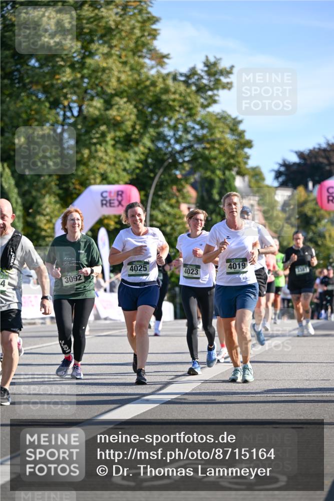 07.09.2025 - BARMER Alsterlauf Dr. Thomas Lammeyer http://msf.ph/oto/8715164 07.09.2025 09:49:59 Laufen 4025, 3092, 4023, 4019, 3381, 54 meine-sportfotos.de