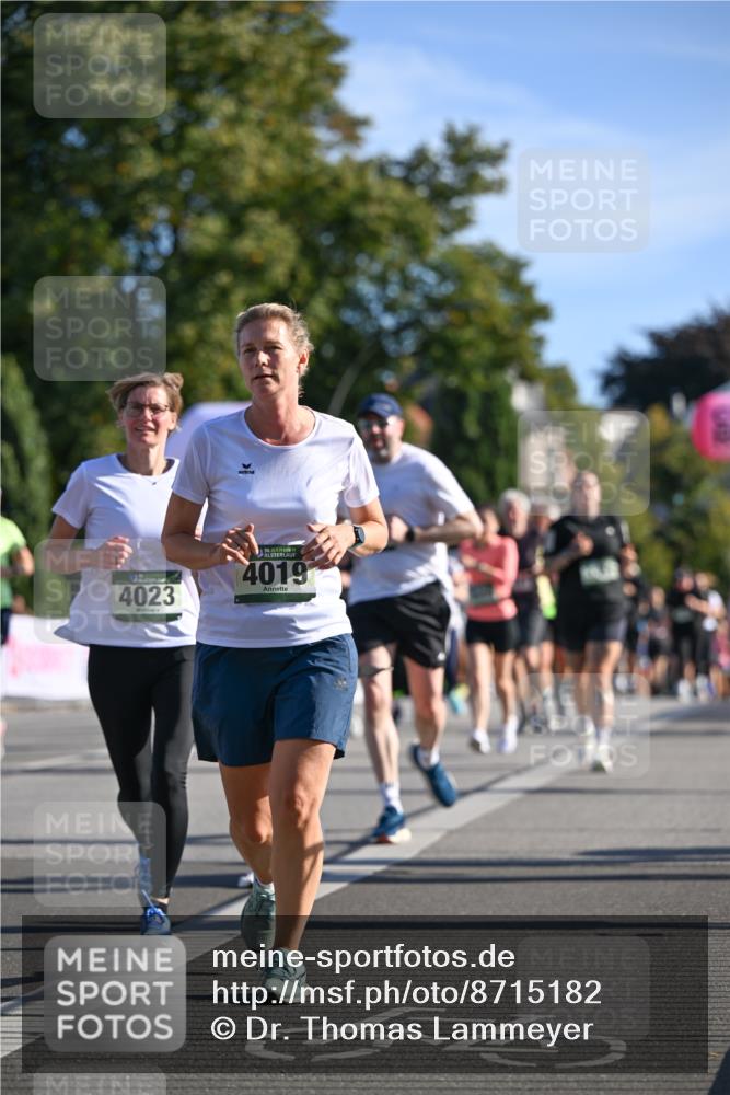 07.09.2025 - BARMER Alsterlauf Dr. Thomas Lammeyer http://msf.ph/oto/8715182 07.09.2025 09:50:01 Laufen 4023, 36, 4019 meine-sportfotos.de