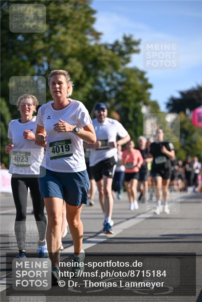 07.09.2025 - BARMER Alsterlauf Dr. Thomas Lammeyer http://msf.ph/oto/8715184 07.09.2025 09:50:01 Laufen 4023, 36, 4019 meine-sportfotos.de