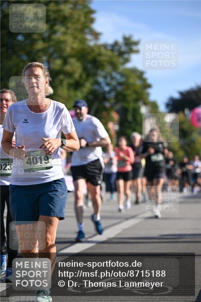 07.09.2025 - BARMER Alsterlauf Dr. Thomas Lammeyer http://msf.ph/oto/8715188 07.09.2025 09:50:02 Laufen 023, 36, 4019 meine-sportfotos.de