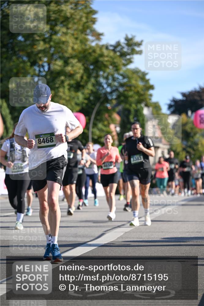 07.09.2025 - BARMER Alsterlauf Dr. Thomas Lammeyer http://msf.ph/oto/8715195 07.09.2025 09:50:03 Laufen 399, 8468 meine-sportfotos.de