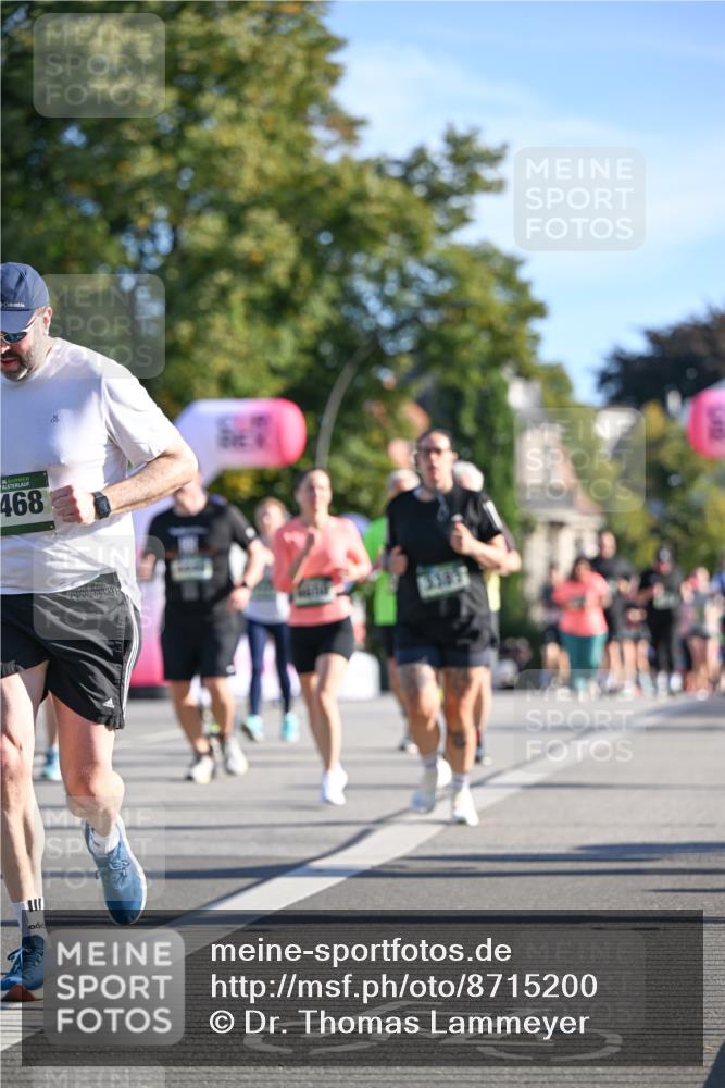 07.09.2025 - BARMER Alsterlauf Dr. Thomas Lammeyer http://msf.ph/oto/8715200 07.09.2025 09:50:04 Laufen 468, 3383 meine-sportfotos.de