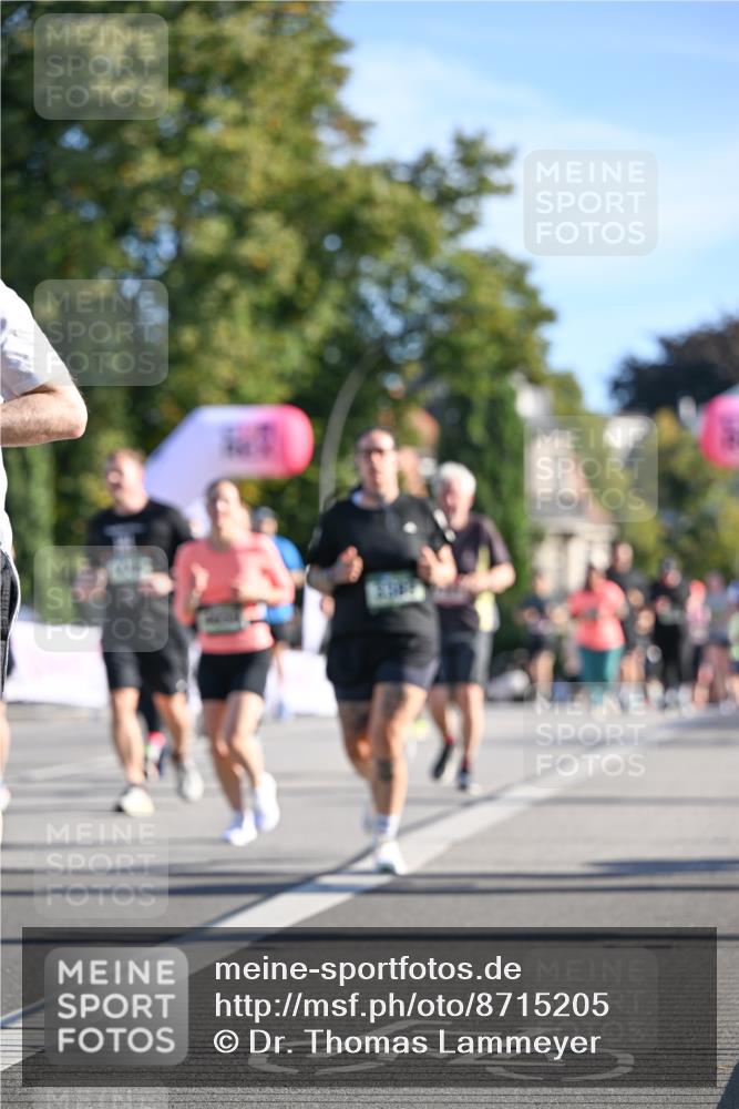 07.09.2025 - BARMER Alsterlauf Dr. Thomas Lammeyer http://msf.ph/oto/8715205 07.09.2025 09:50:04 Laufen  meine-sportfotos.de