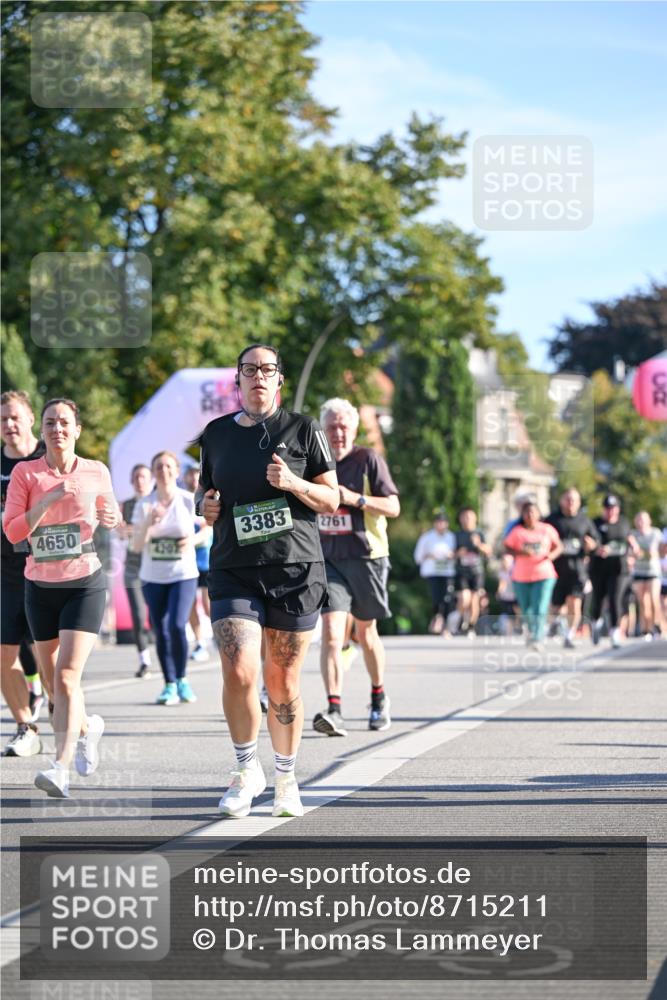 07.09.2025 - BARMER Alsterlauf Dr. Thomas Lammeyer http://msf.ph/oto/8715211 07.09.2025 09:50:05 Laufen 4650, 4302, 3383, 2761 meine-sportfotos.de