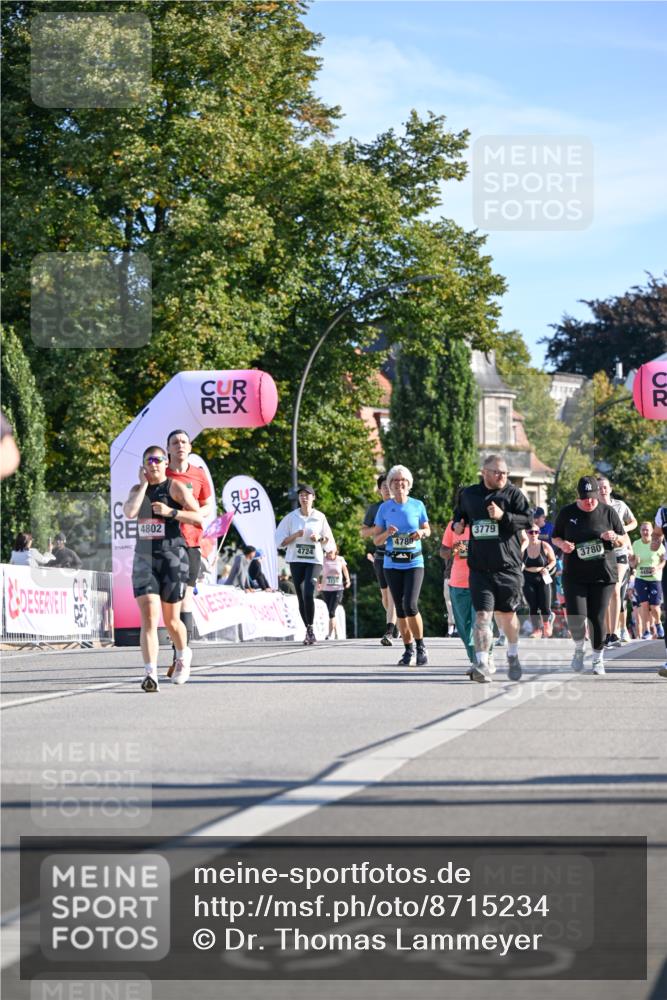 07.09.2025 - BARMER Alsterlauf Dr. Thomas Lammeyer http://msf.ph/oto/8715234 07.09.2025 09:50:09 Laufen 4802, 4724, 4780, 3779, 3780, 54, 440 meine-sportfotos.de