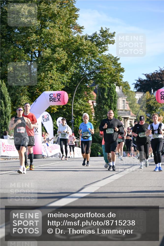 07.09.2025 - BARMER Alsterlauf Dr. Thomas Lammeyer http://msf.ph/oto/8715238 07.09.2025 09:50:10 Laufen 4802, 4724, 4780, 3779, 3780, 3372, 3084, 54 meine-sportfotos.de