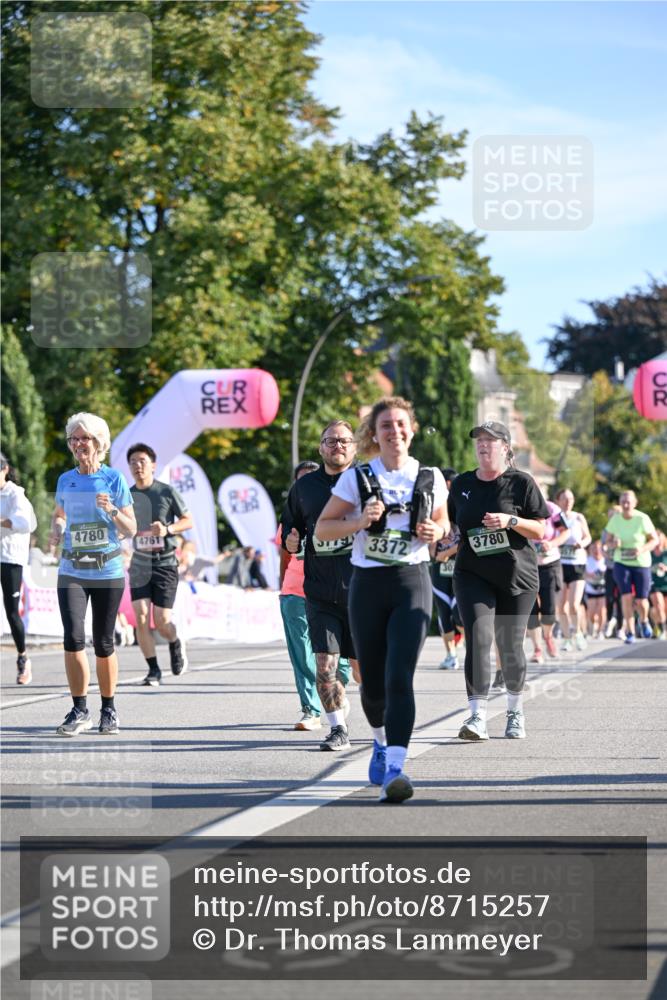 07.09.2025 - BARMER Alsterlauf Dr. Thomas Lammeyer http://msf.ph/oto/8715257 07.09.2025 09:50:14 Laufen 4780, 4761, 3372, 3780, 54 meine-sportfotos.de