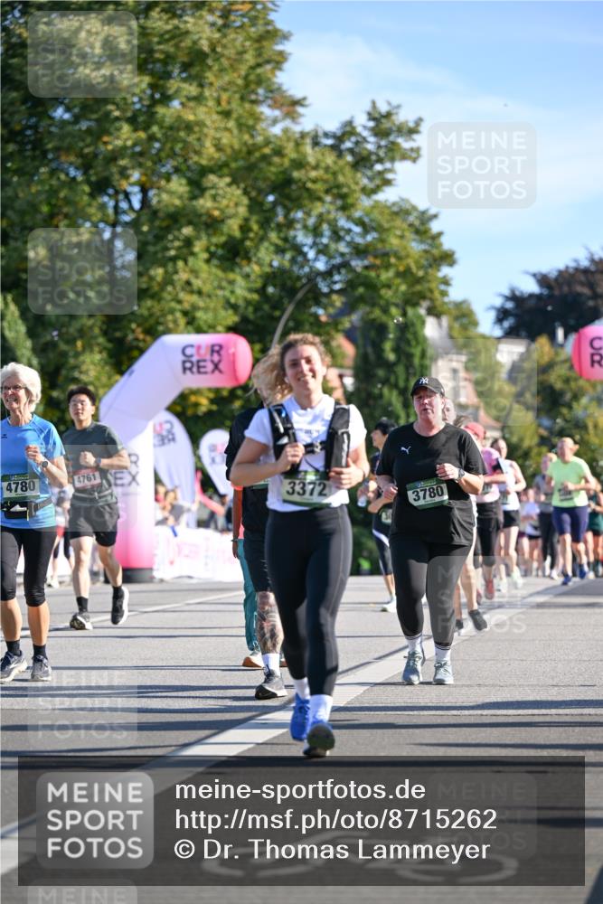07.09.2025 - BARMER Alsterlauf Dr. Thomas Lammeyer http://msf.ph/oto/8715262 07.09.2025 09:50:14 Laufen 4780, 4761, 3372, 3780, 54 meine-sportfotos.de