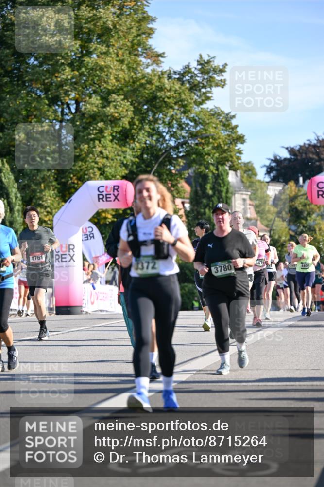 07.09.2025 - BARMER Alsterlauf Dr. Thomas Lammeyer http://msf.ph/oto/8715264 07.09.2025 09:50:15 Laufen 4761, 1372, 3780, 307, 54, 24404 meine-sportfotos.de