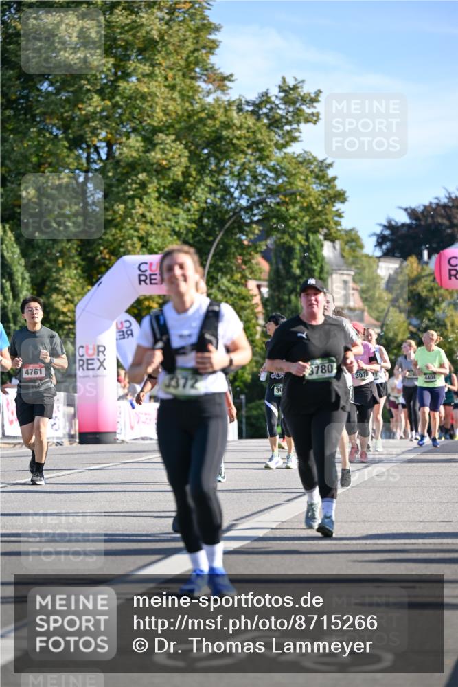 07.09.2025 - BARMER Alsterlauf Dr. Thomas Lammeyer http://msf.ph/oto/8715266 07.09.2025 09:50:15 Laufen 4761, 372, 30, 3780, 3070, 4404, 54 meine-sportfotos.de