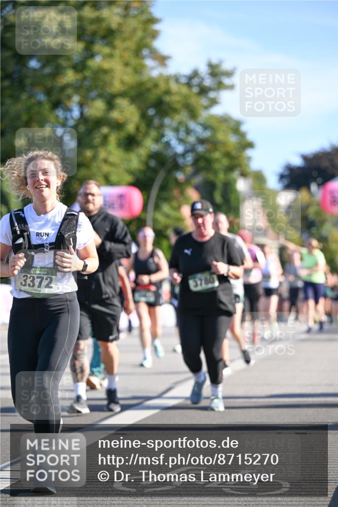 07.09.2025 - BARMER Alsterlauf Dr. Thomas Lammeyer http://msf.ph/oto/8715270 07.09.2025 09:50:16 Laufen 3372, 3780 meine-sportfotos.de