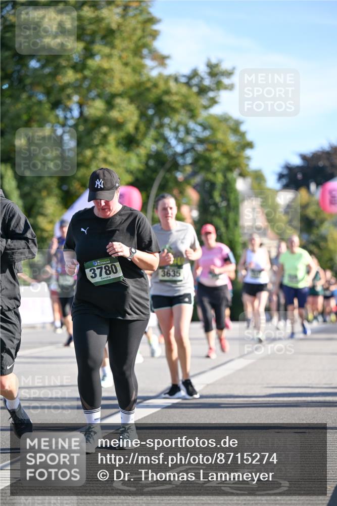 07.09.2025 - BARMER Alsterlauf Dr. Thomas Lammeyer http://msf.ph/oto/8715274 07.09.2025 09:50:17 Laufen 3780, 3635 meine-sportfotos.de