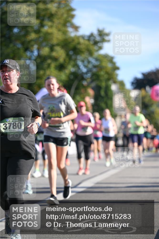 07.09.2025 - BARMER Alsterlauf Dr. Thomas Lammeyer http://msf.ph/oto/8715283 07.09.2025 09:50:19 Laufen 36, 3780 meine-sportfotos.de