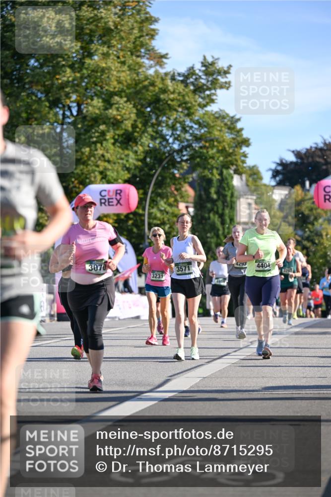 07.09.2025 - BARMER Alsterlauf Dr. Thomas Lammeyer http://msf.ph/oto/8715295 07.09.2025 09:50:21 Laufen 3070, 4293, 3571, 4404, 3292, 3231, 54 meine-sportfotos.de