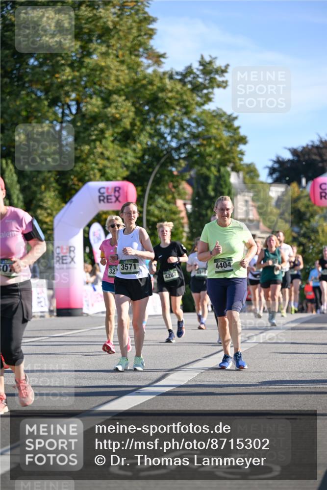 07.09.2025 - BARMER Alsterlauf Dr. Thomas Lammeyer http://msf.ph/oto/8715302 07.09.2025 09:50:22 Laufen 60, 322, 3571, 4404, 4287, 54 meine-sportfotos.de