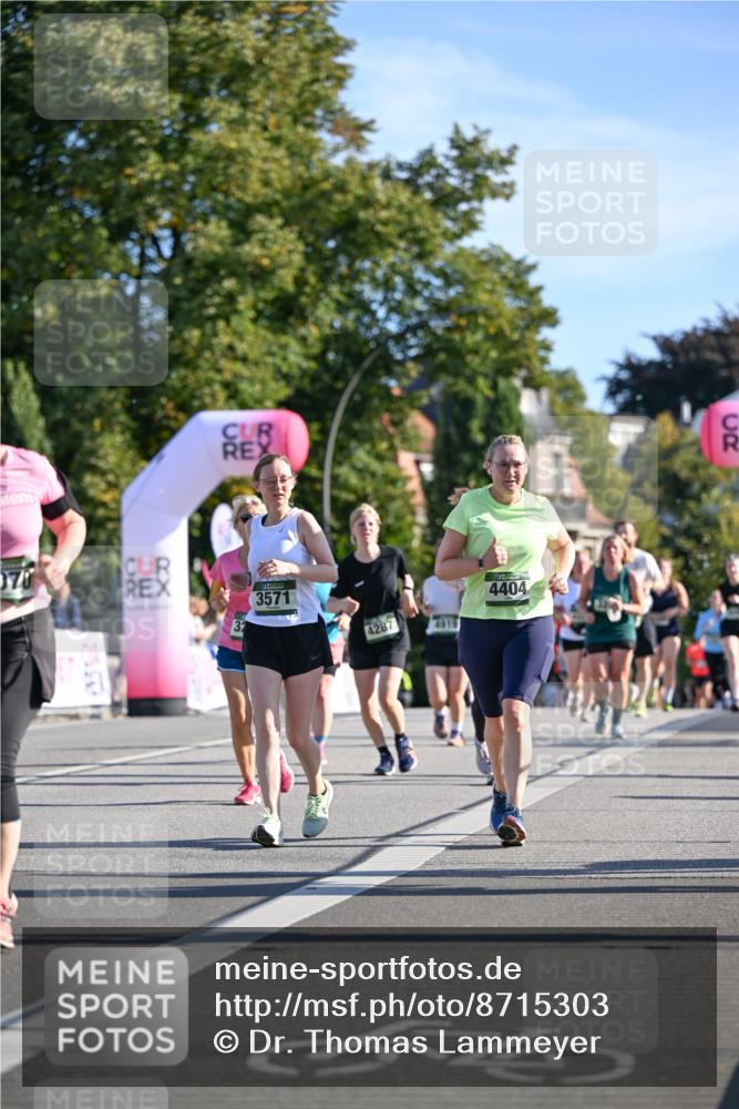 07.09.2025 - BARMER Alsterlauf Dr. Thomas Lammeyer http://msf.ph/oto/8715303 07.09.2025 09:50:22 Laufen 370, 3571, 4287, 4919, 4404, 5 meine-sportfotos.de