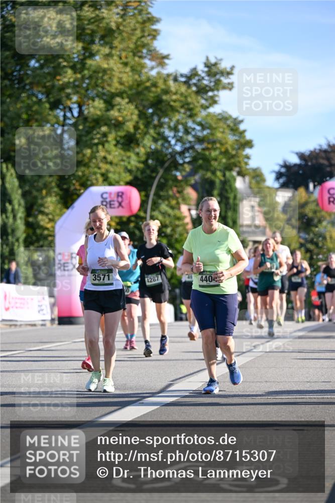 07.09.2025 - BARMER Alsterlauf Dr. Thomas Lammeyer http://msf.ph/oto/8715307 07.09.2025 09:50:23 Laufen 3571, 4287, 440, 5 meine-sportfotos.de